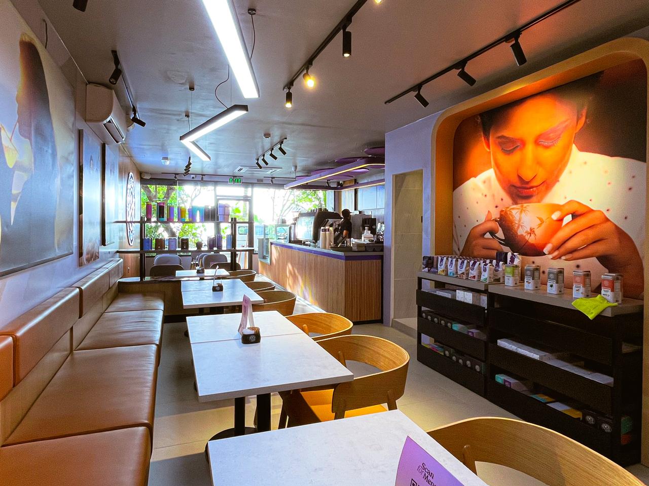 The Coffee Bean & Tea Leaf® Opens First Store in the Maldives, Expanding its Global Network thumbnail